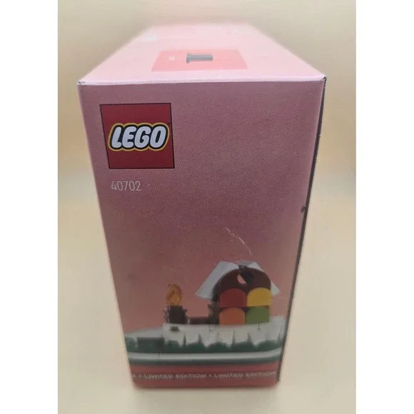 LEGO 40702 Christmas Picture Frame Building Toy 209 Pieces Limited Edition - Picture 4 of 6